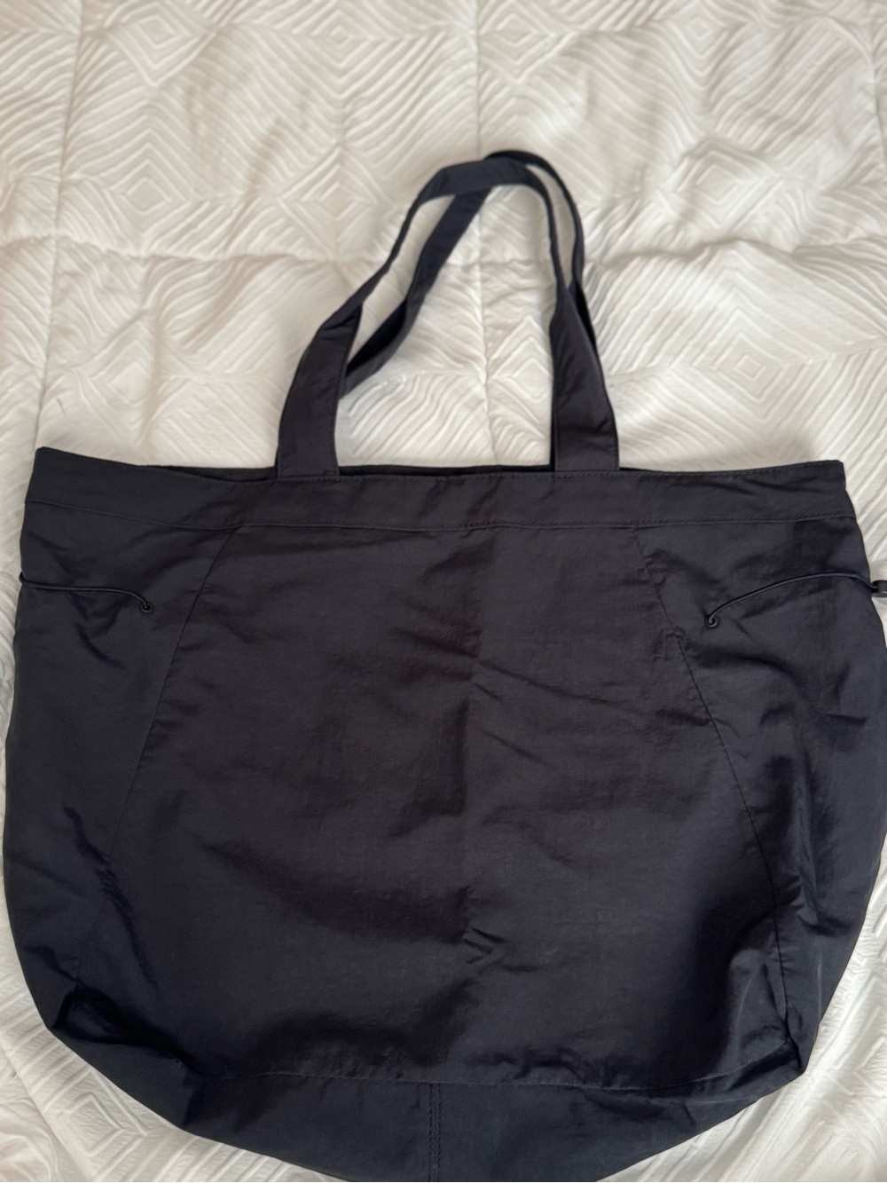 Lululemon Black Large Tote - Picture 2 of 3